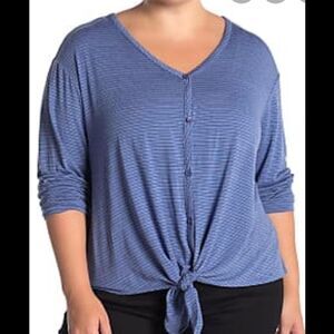 Everleigh Tie Hem V Neck Striped Top